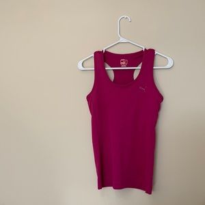 Puma workout top - M